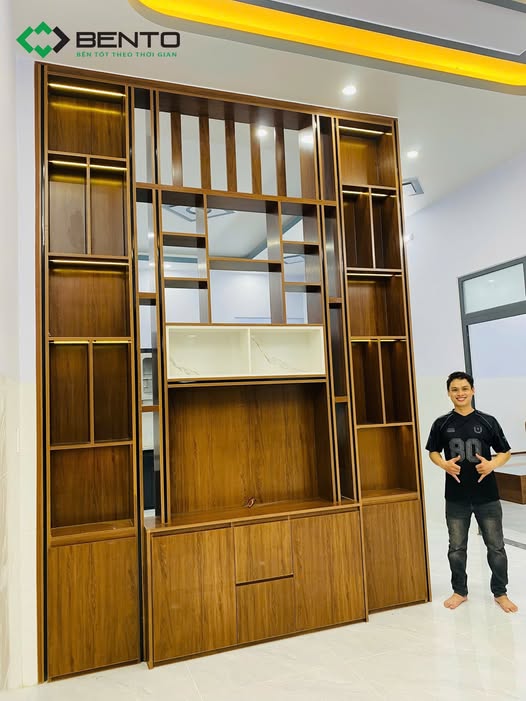 Vách Ngăn Phòng Kiêm Kệ Tivi