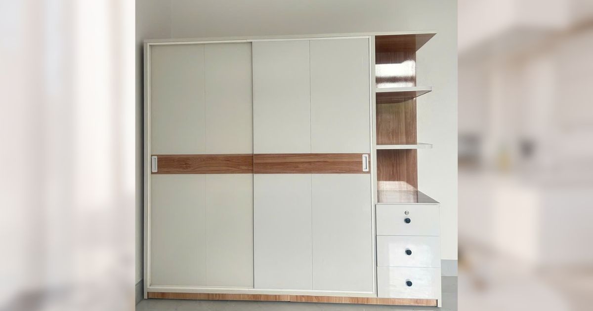 Giải thích nguyên nhân tấm nhựa lệch tông màu khi thi công và cách kiểm soát trong sản xuất nội thất.