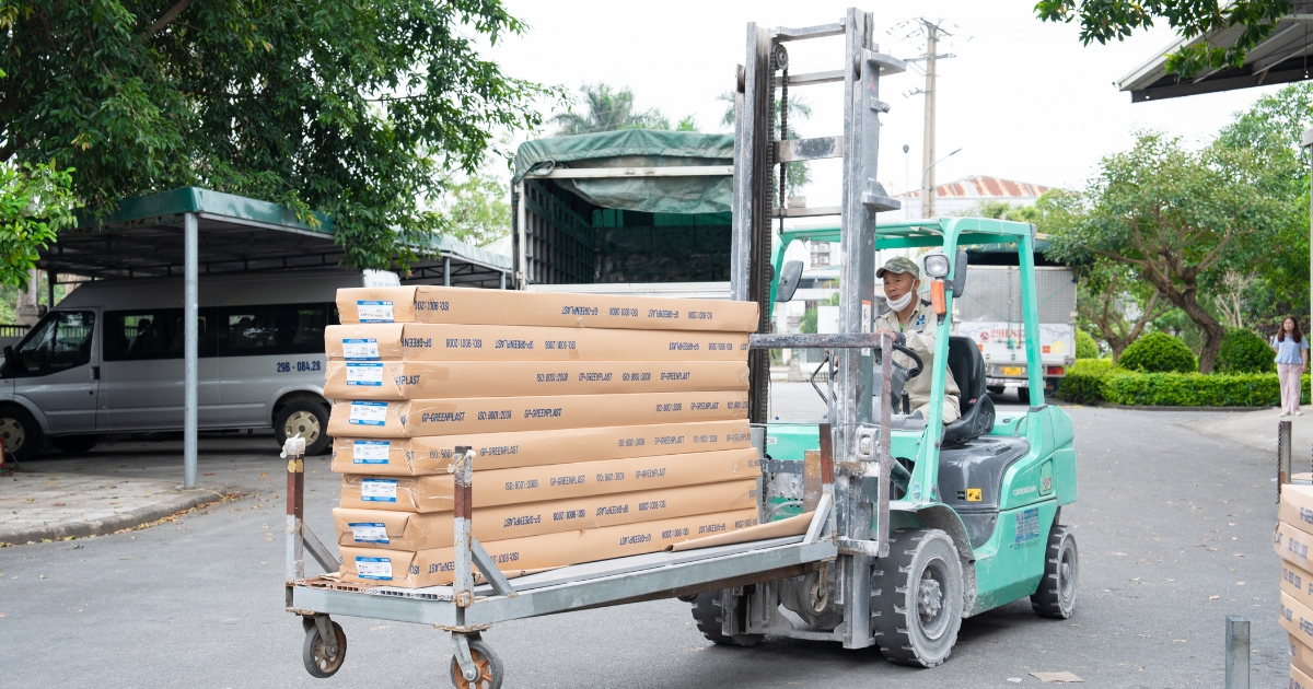 Gợi ý nguồn cung tấm nhựa nội thất Bento phù hợp cho các xưởng sản xuất nội thất với nhu cầu nhập hàng thường xuyên.